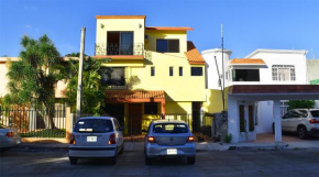Гостиница Casa Bonita SM31  Канку́н 